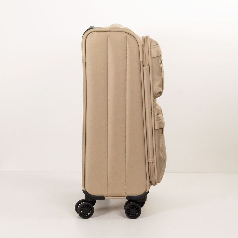 Mala-De-Viagem-Bolsos-Clara-e-Dourada