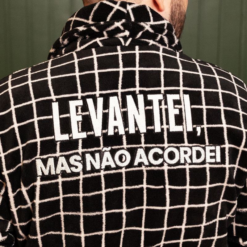 Roupao-Quadriculado-Nao-Acordei