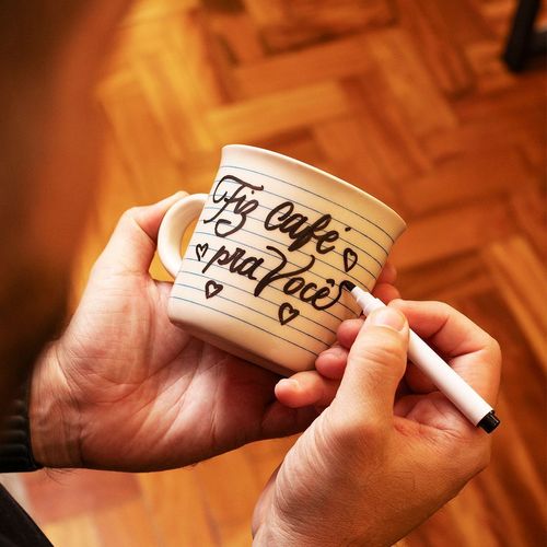 Caneca Com Caneta Folha Pautada
