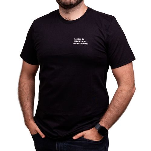 Camiseta Amarguinhos Ja Me Arrependi P