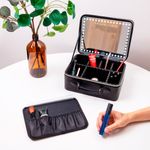 Maleta de Maquiagem Com Led Seu Brilho