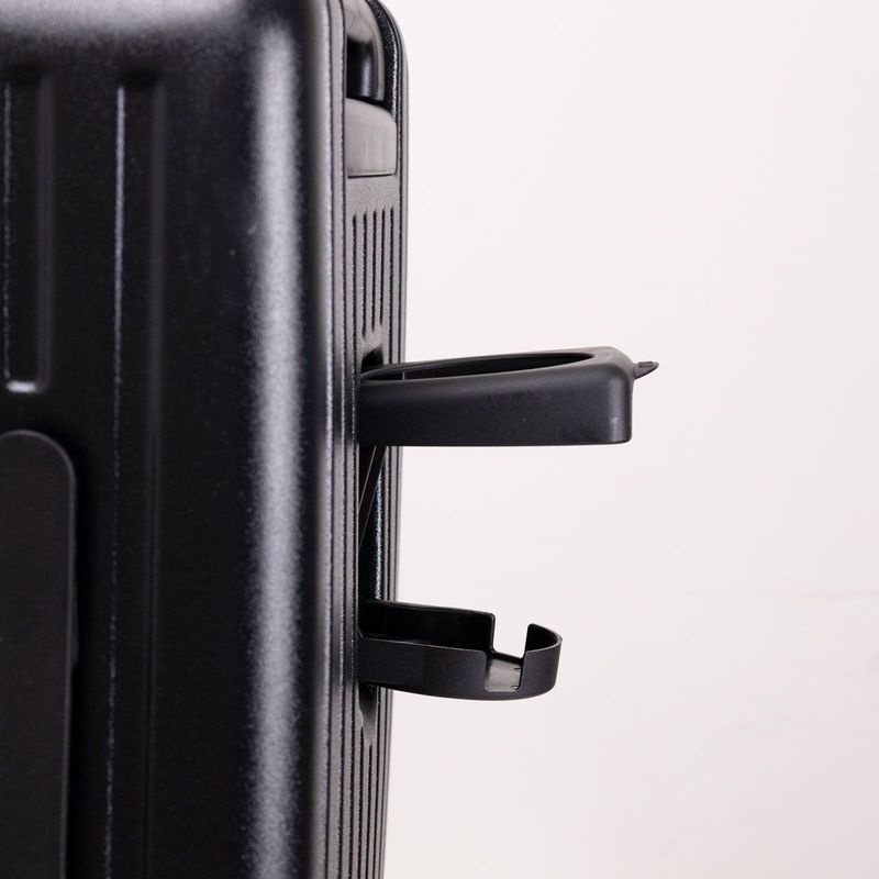 Mala de Viagem Preta Com Adesivos