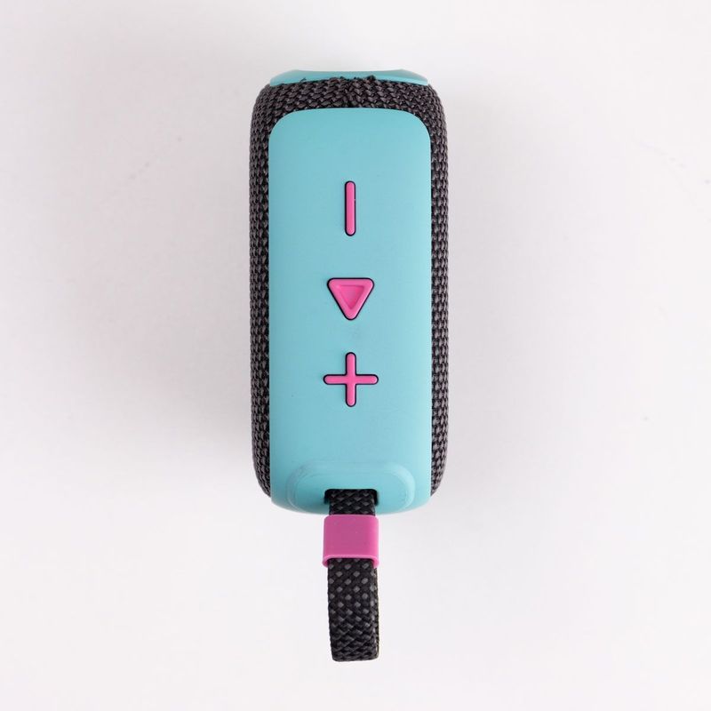 Caixa de Som Portátil Com Alça Verde