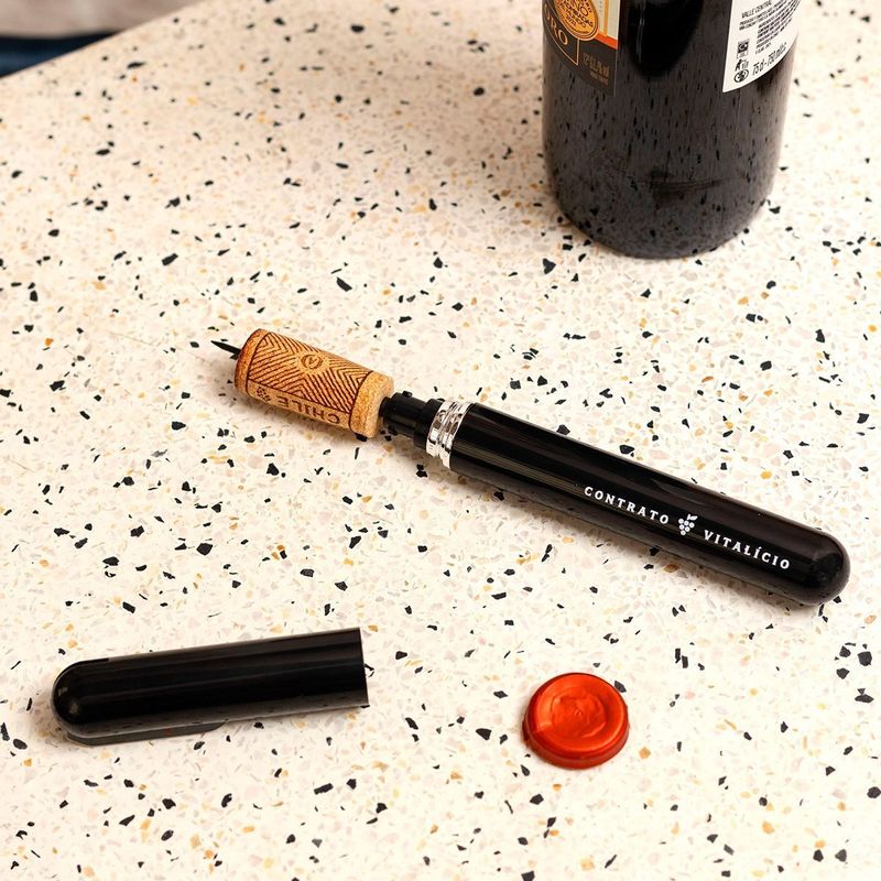 Abridor de Vinhos Contrato Vitalicio