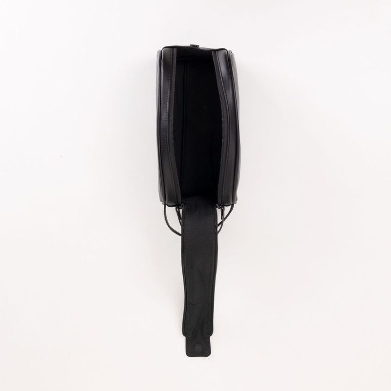 Nécessaire Básica Pu Preta