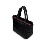 Bolsa-Matelasse-Preta-Com-Detalhes-Pink