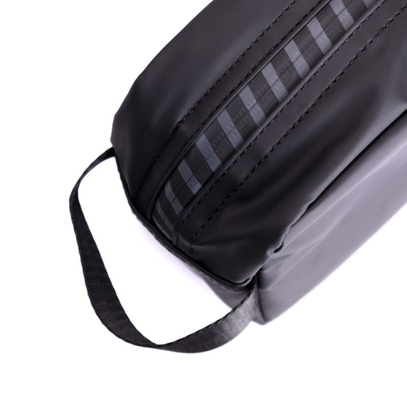 Necessaire-Emborrachada-Preto