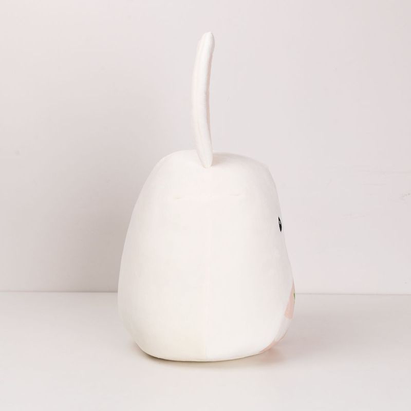 Pelucia-Coelho-P
